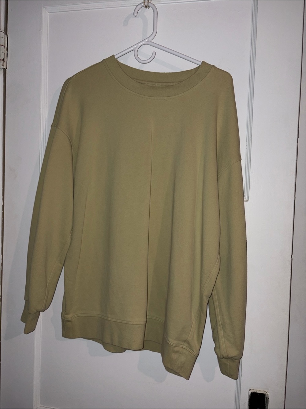 Lululemon size XL Oversized Crewneck Sweater in Olive